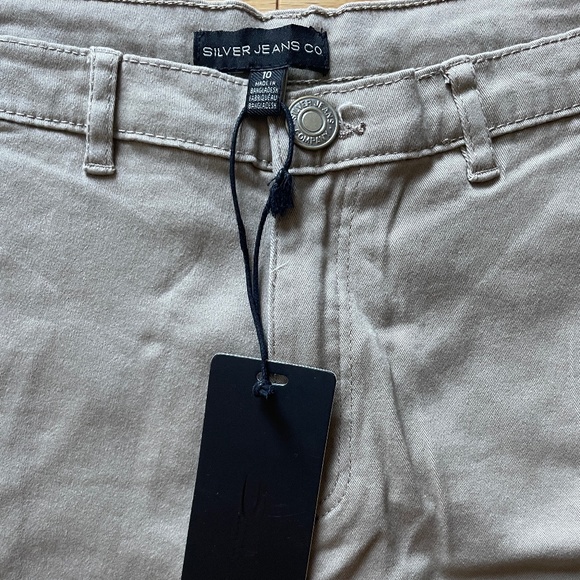 Brand New Silver Jeans Co Women’s Short Shorts - Picture 3 of 7